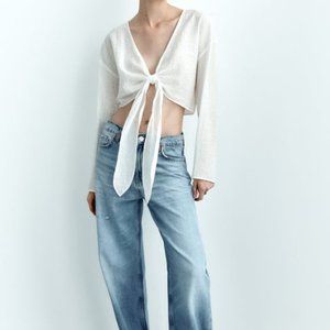 KNOTTED TEXTURED TOP